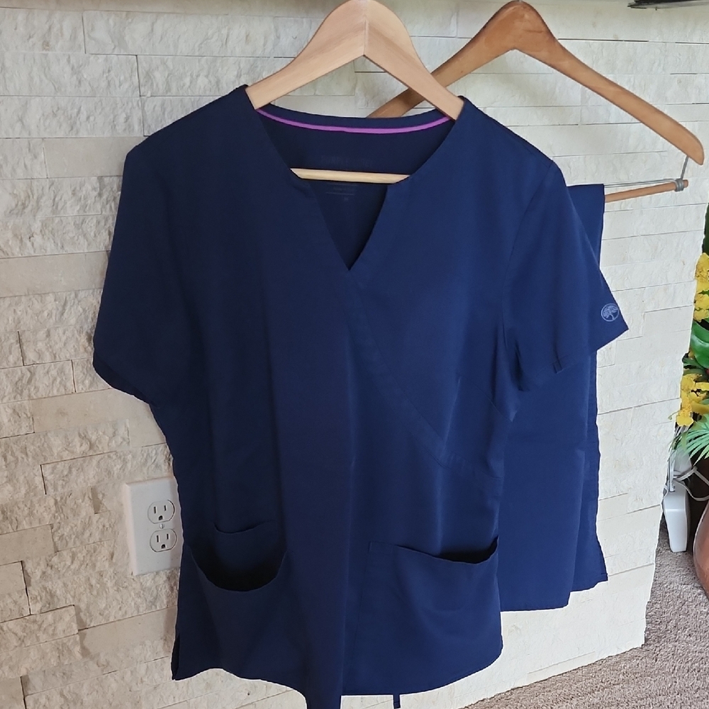 Healing Hands Scrub Set